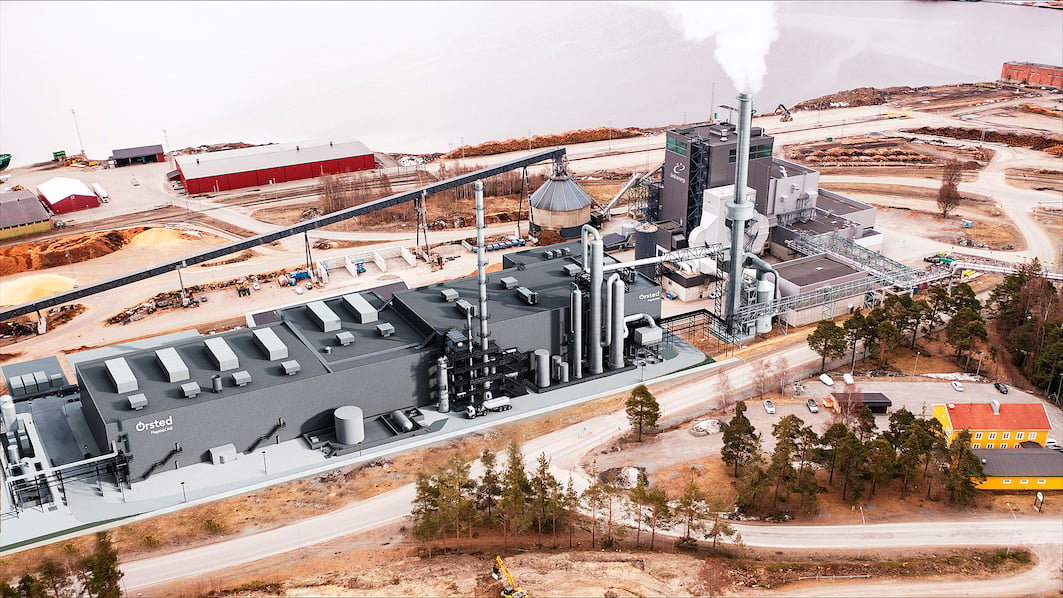 Sedan i maj byggs Ørsteds nya metanolfabrik i Örnsköldsvik. Så här kommer den se ut när den är klar. Bild: Liquid Wind.