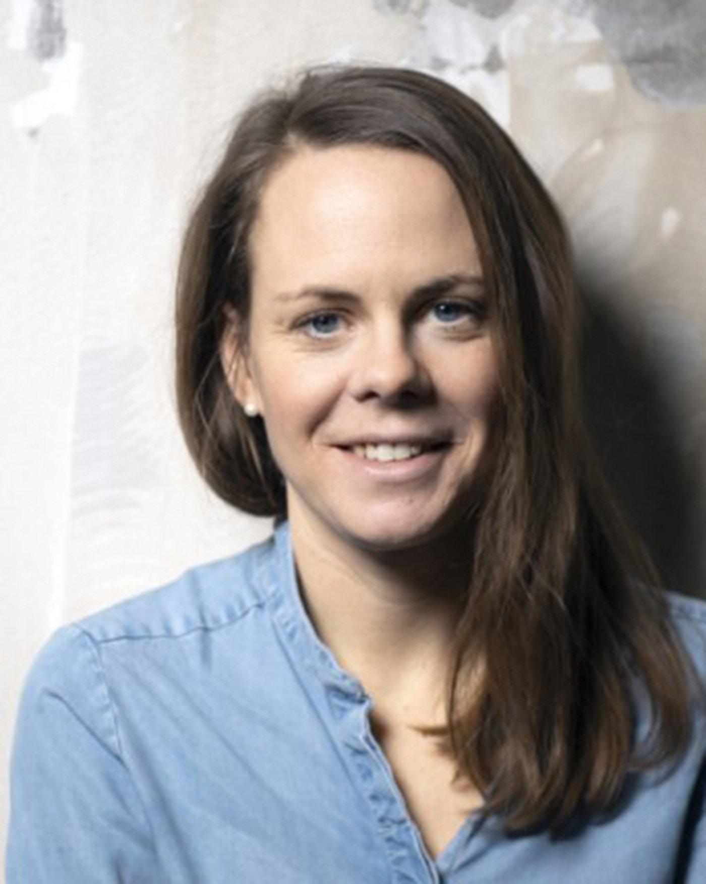 Emelie Zakrisson, Sverigechef på OX.