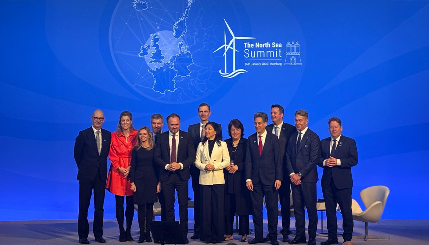 Nöjda ministrar efter signeringen av havsvindkraftsavtalet i Hamburg. Foto: Wind Europe.