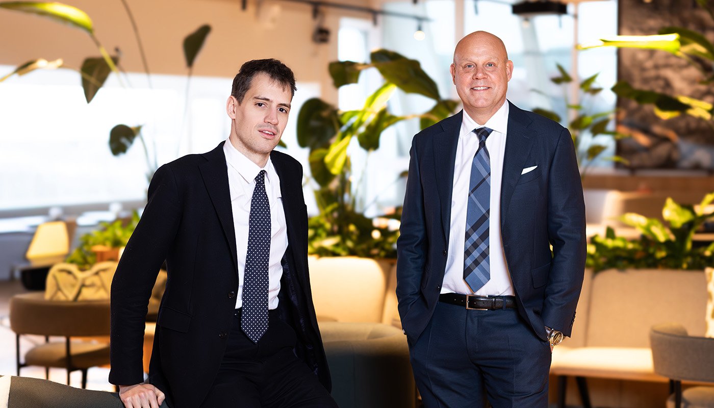 Arthur Mensch, vd och medgrundare för Mistral AI, och Peter Michelson, vd för EcoDataCenter. Foto: EcoDataCenter.