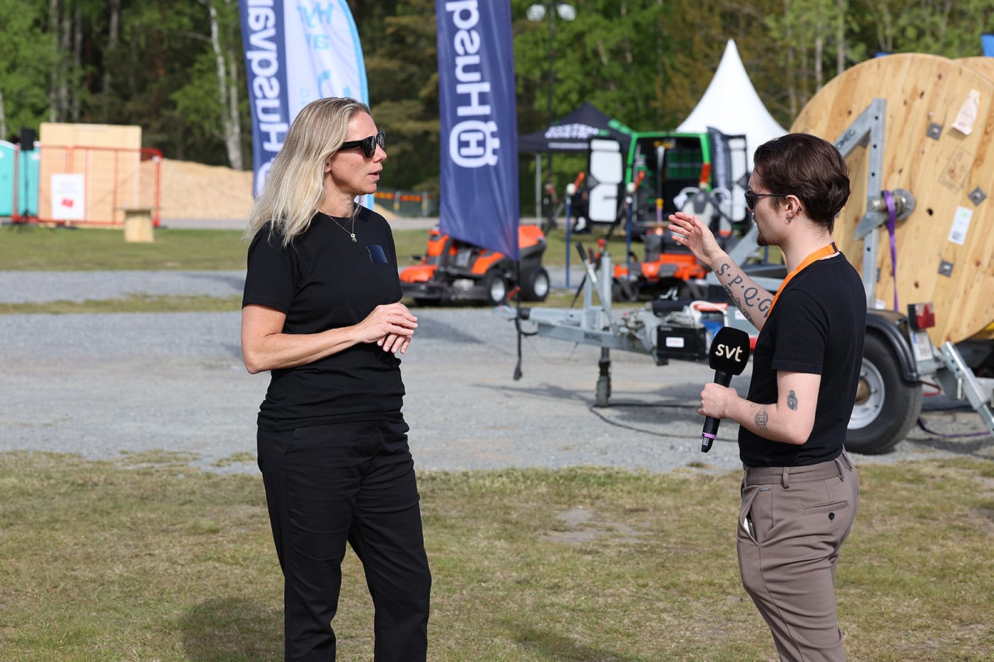 Energif&ouml;retagens vd &Aring;sa Pettersson blir intervjuad av Svt. Foto: Mattias J&ouml;nsson.