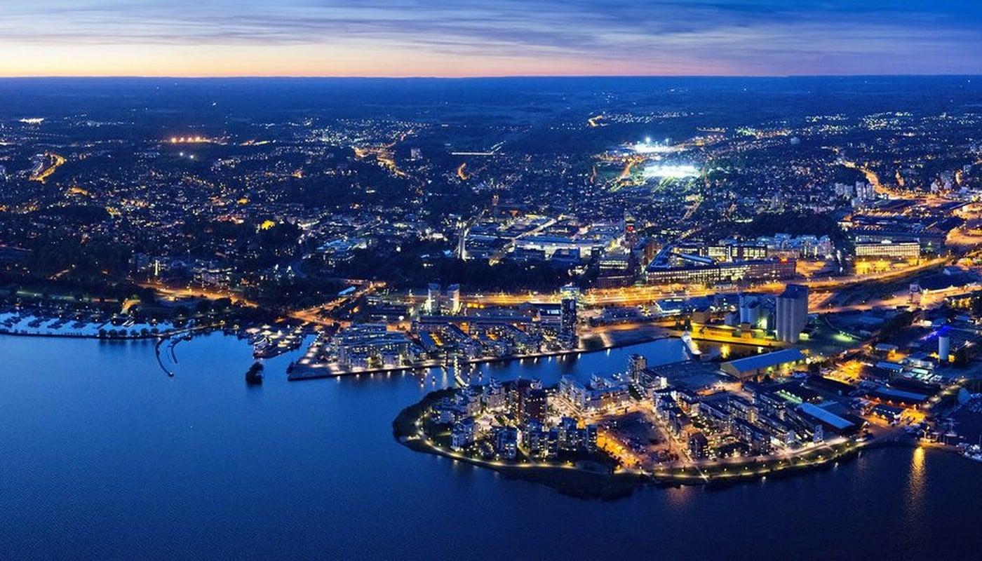 Västerås i kvällssken. Foto: Mälarenergi.