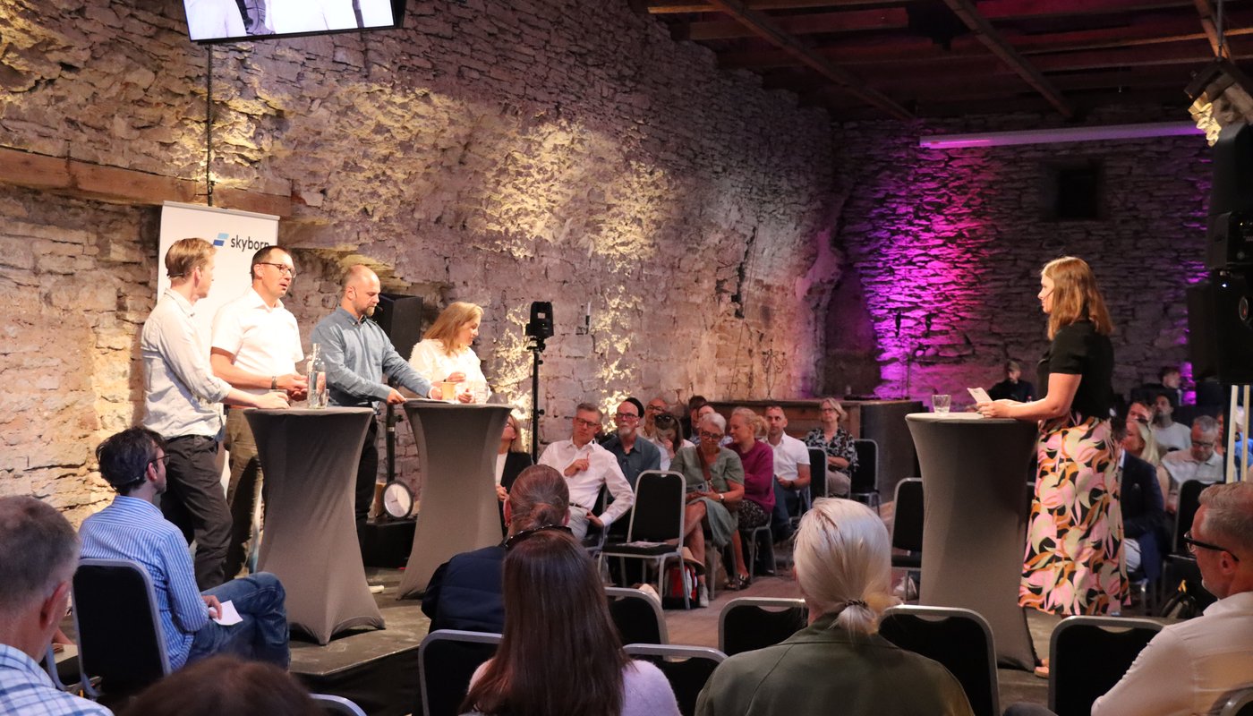 Panelen p&aring; Skyborn Renewables seminarium Elens gordiska knut.