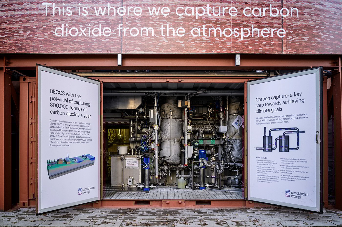 Här är den lilla pilotanläggningen för bio-CCS som Stockholm Exergi haft i drift sedan 2019.