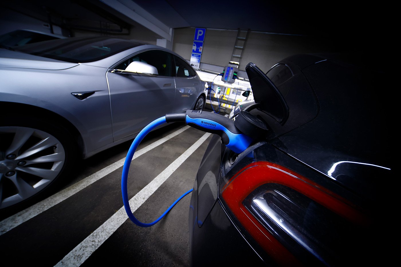 Parkeringsöcvervakningsbilar ska användas i Dukatens V2G-projekt. Foto: Dukaten.