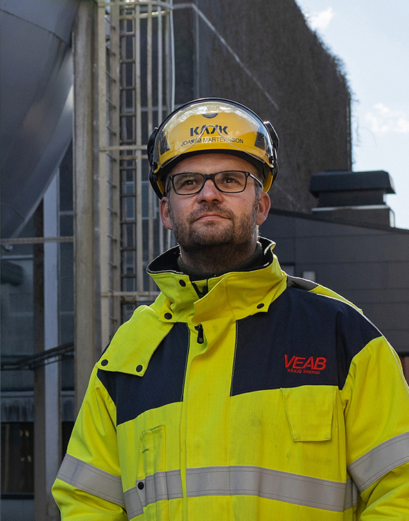 – Det känns bra att vara en del av en verksamhet som tar sitt klimatansvar på allvar, säger Joakim Mårtensson, kraftverkschef, Växjö Energi.