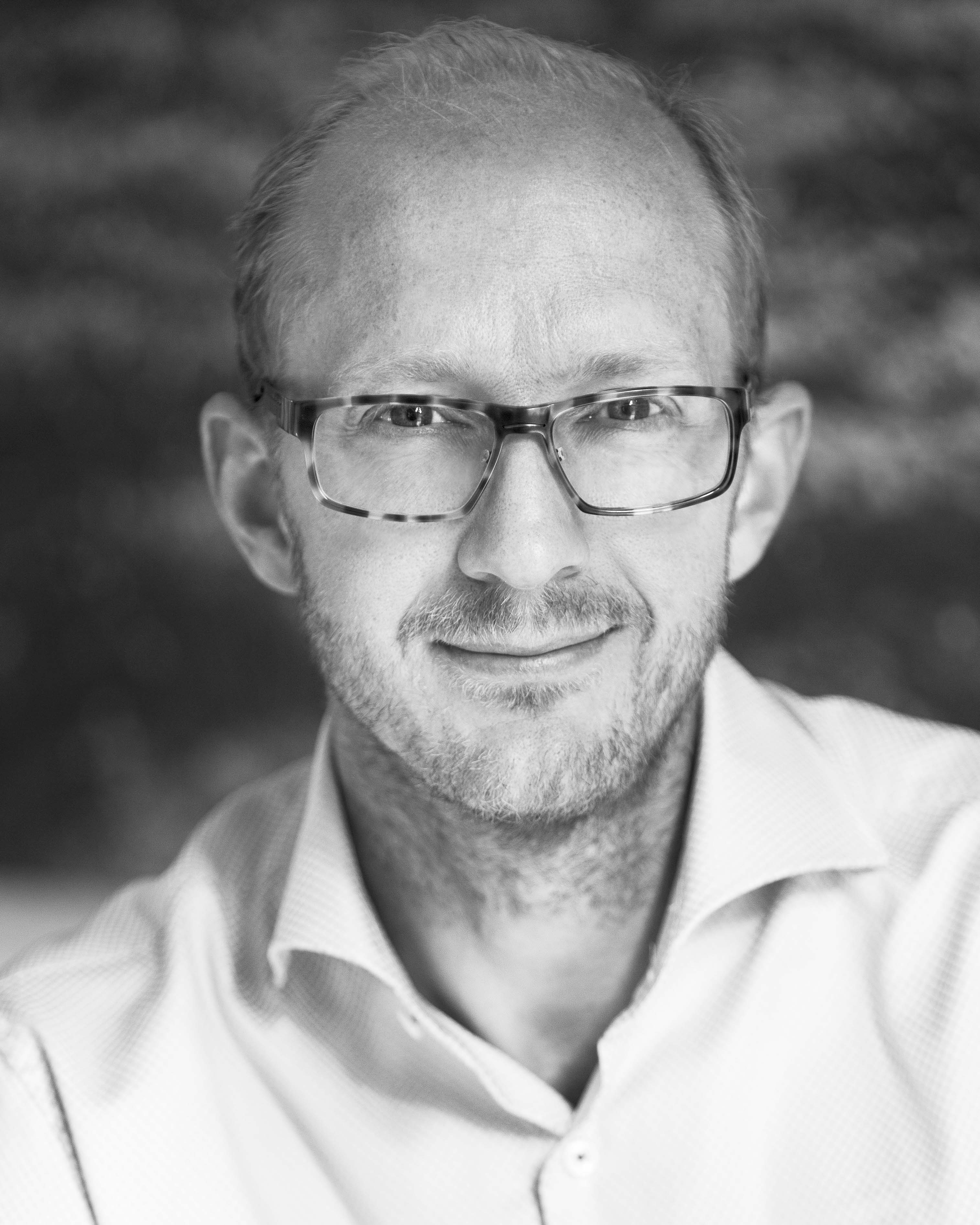 Henrik Almström, analyschef på konsultföretaget Modity.
